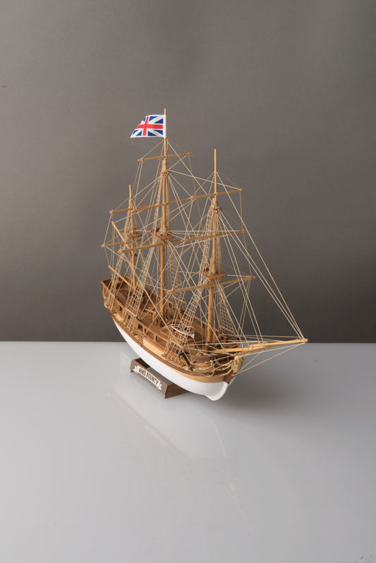 Corel - SM104 HMS Bounty - Solid Carved Wood Hull Kit - Scale 1:130 - Length 13-1/4"
