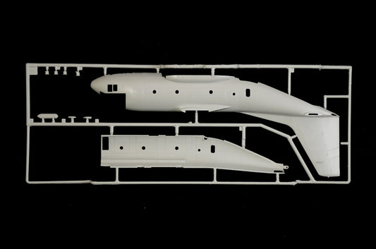 Italeri - C-27A/J Spartan - G.222 1:72 Scale